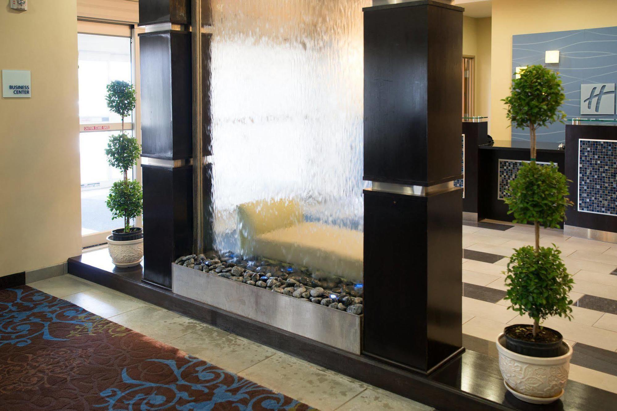 Holiday Inn Express - Albert Lea By Ihg Exteriör bild